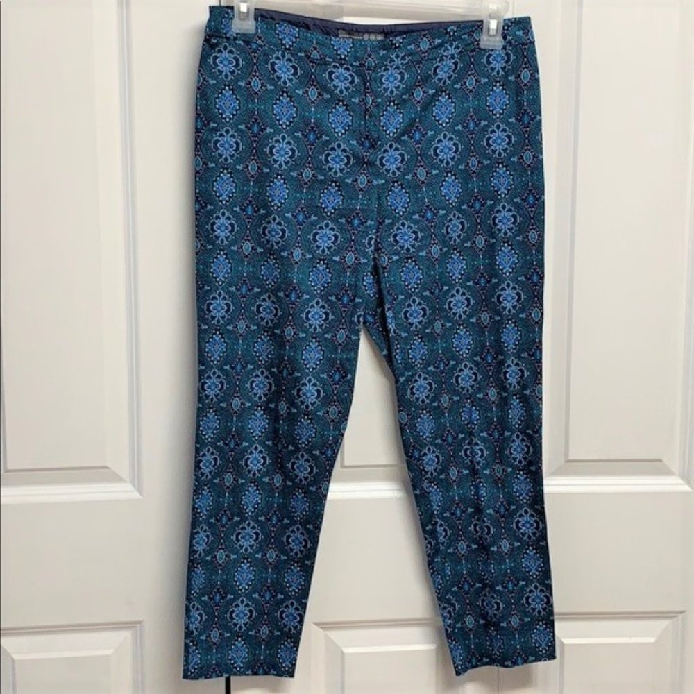 Atmosphere Shades of Blue Black Paisley Print Pull on Cropped Pants Size L